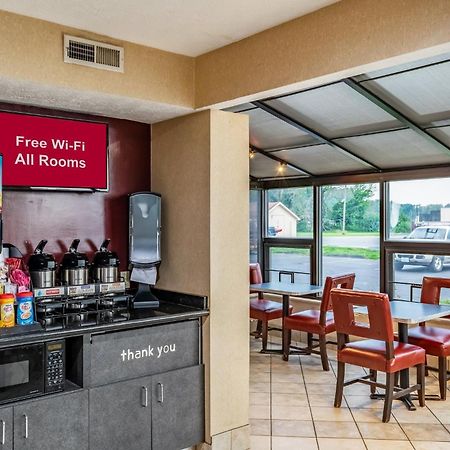 Red Roof Inn Columbus - Taylorsville Extérieur photo