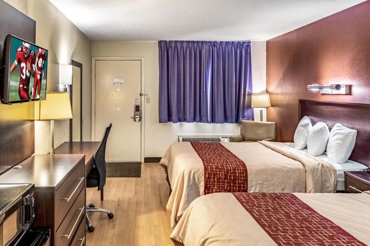Red Roof Inn Columbus - Taylorsville Extérieur photo